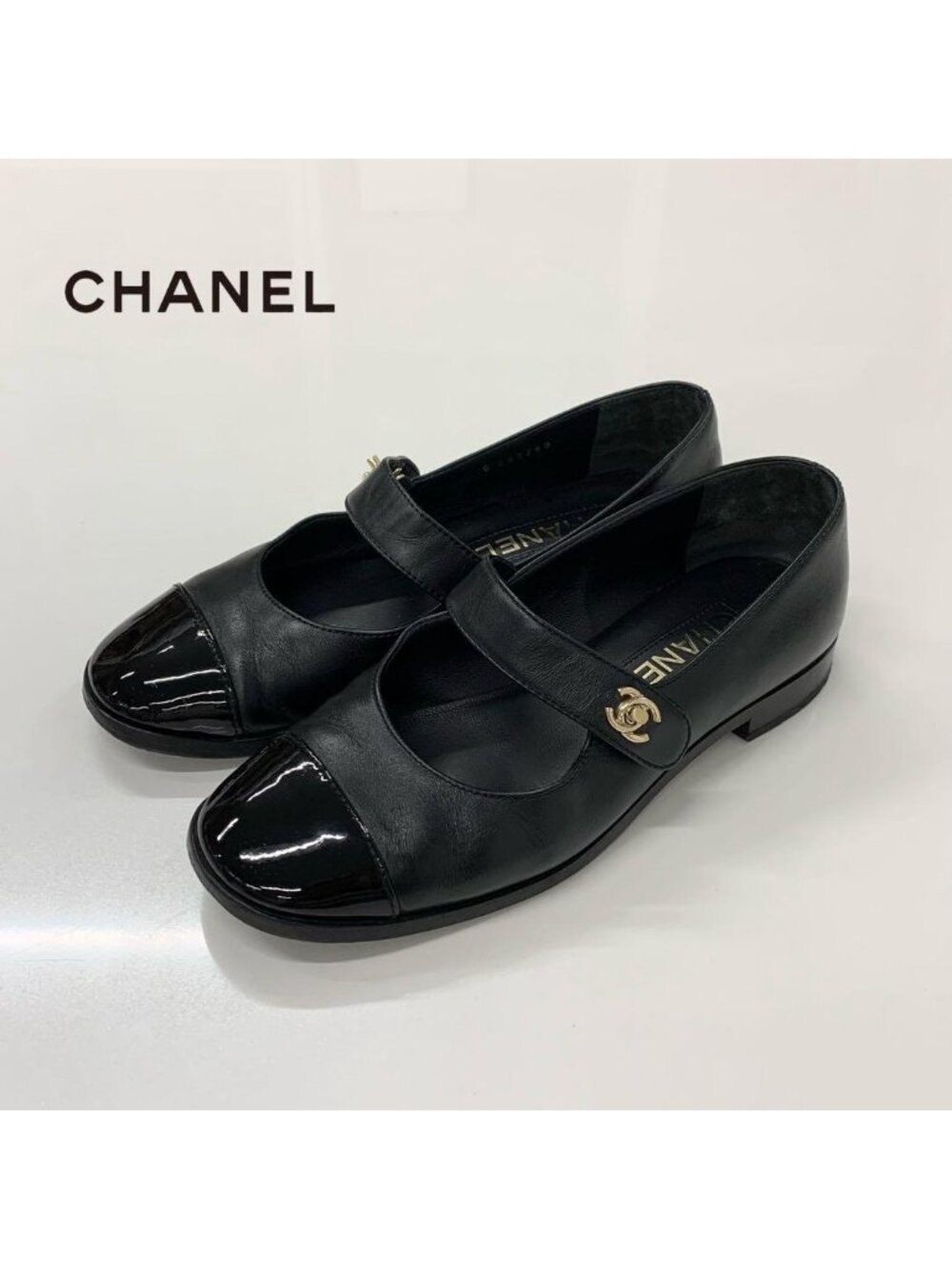 Chanel Mary Jane CC Logo Leather Turnlock Flat Shoes
